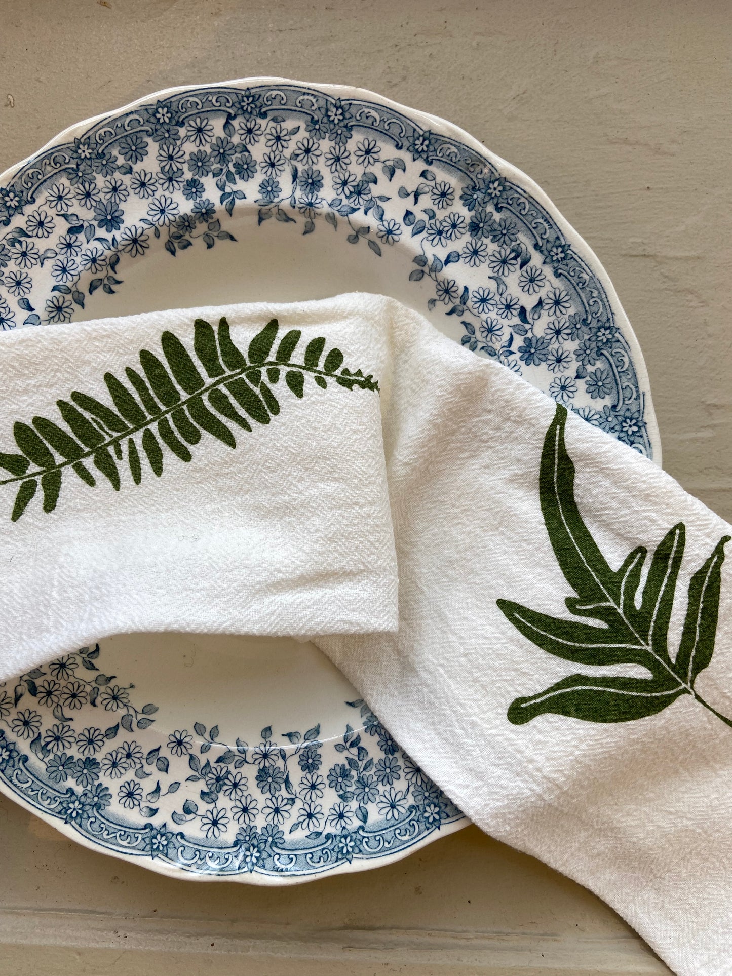 June & December Wild Fern Napkins